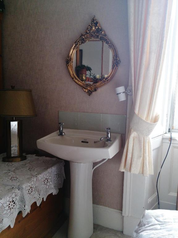 Castle Viewpoint B&B Inverness Phòng bức ảnh